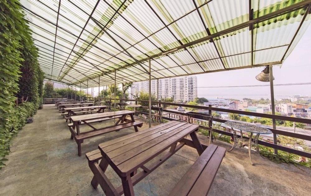 Oceanview Resortel Boryeong Exterior photo