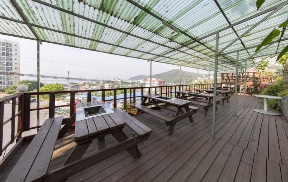 Oceanview Resortel Boryeong Exterior photo